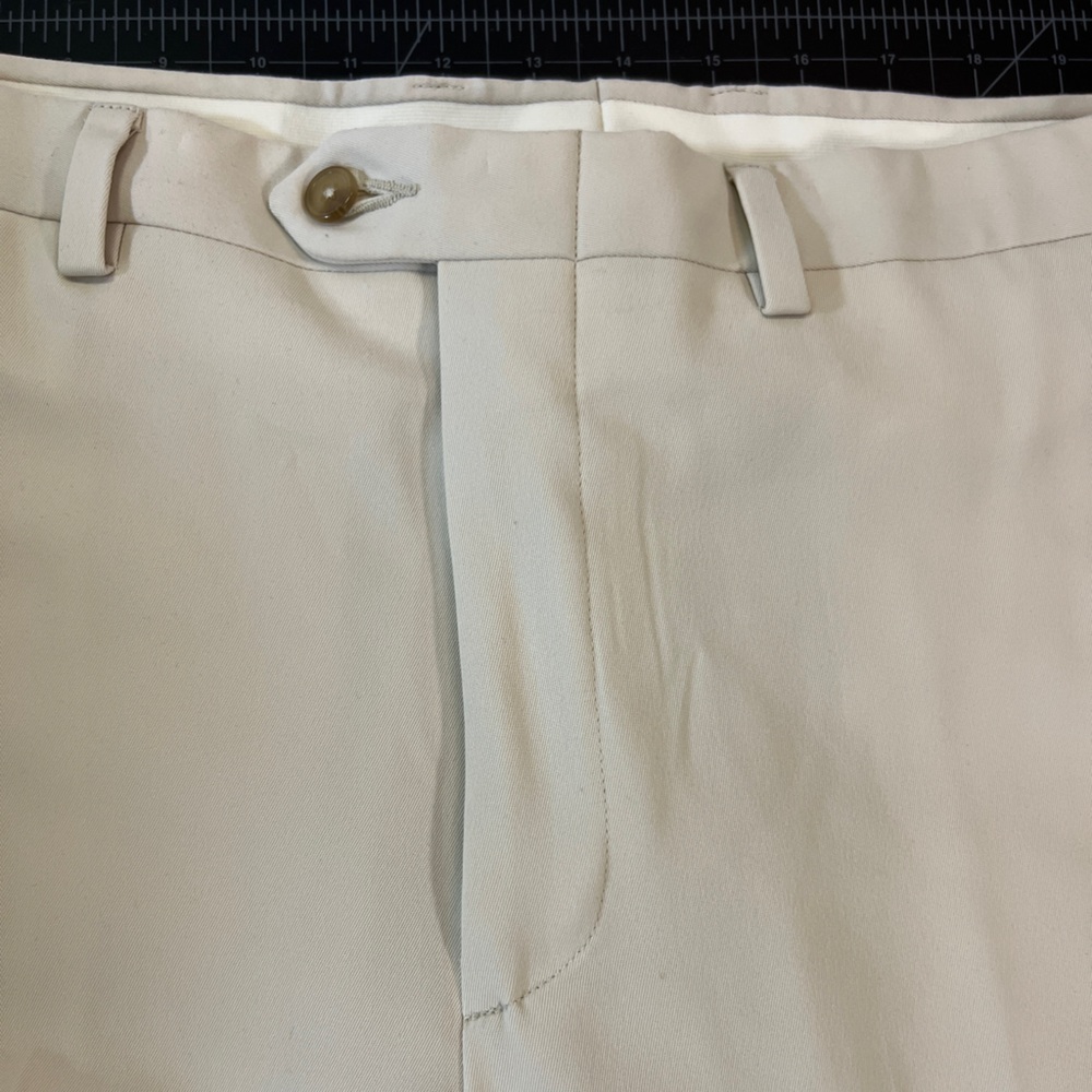 VGUC altered inseam (28.5”) men’s slacks by Liz Claiborne